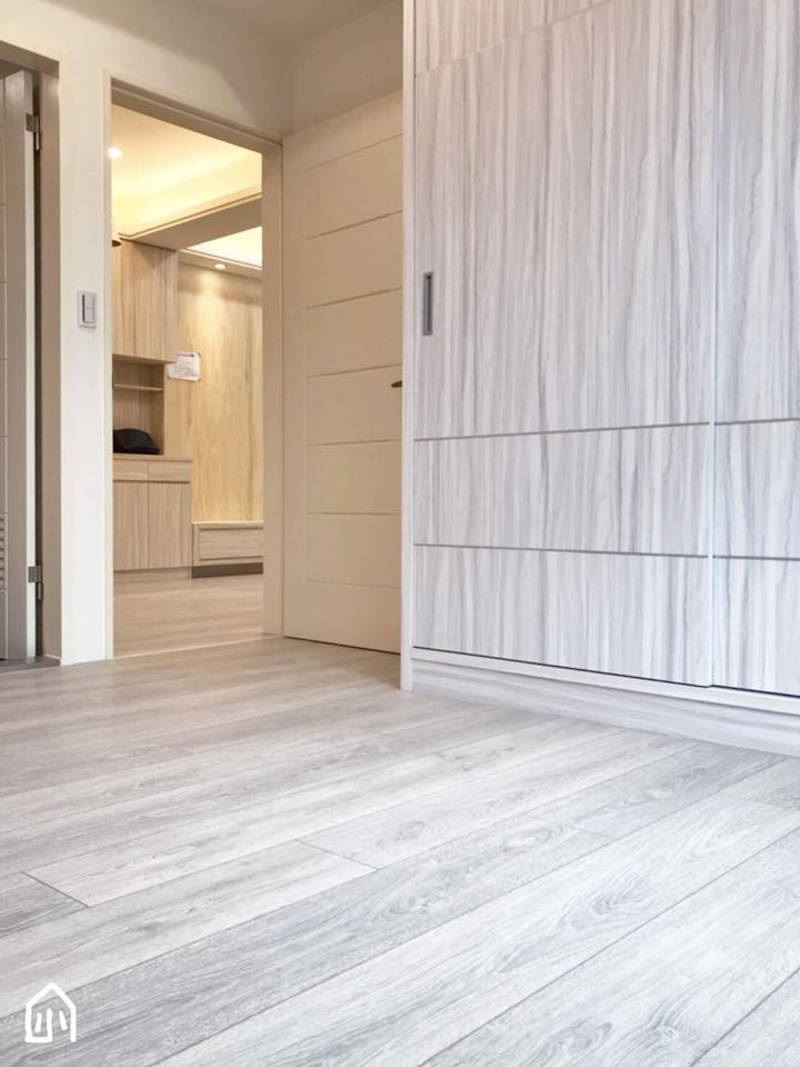 36121236_978191759014695_5213164847855828992_n