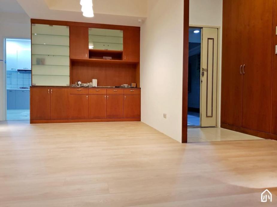 36780823_990770441090160_8906210327205511168_n