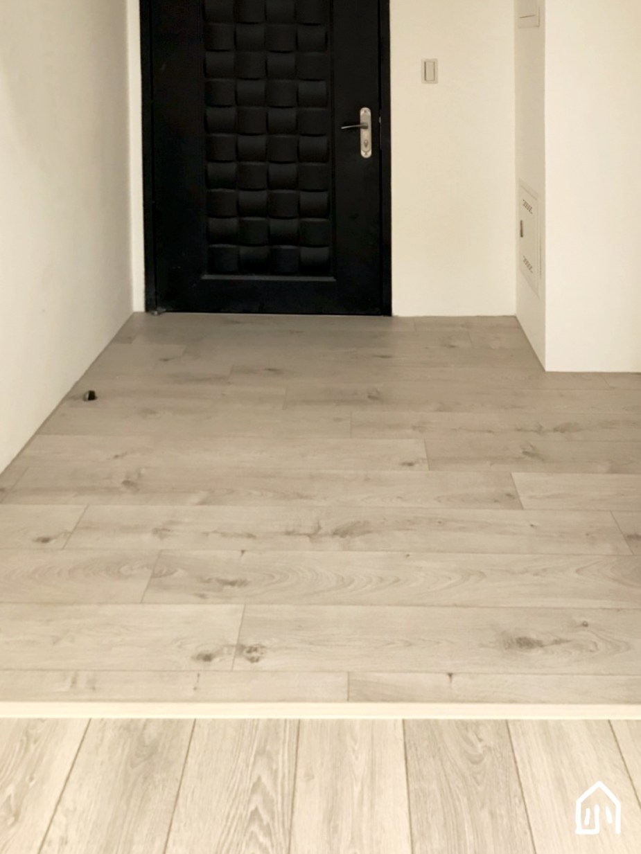 c9435954504af256c4035f9795fdd50f1_21015442_180828_0005