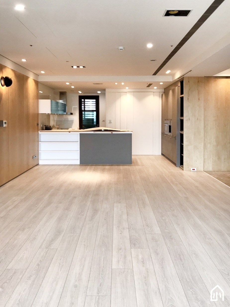 c9435954504af256c4035f9795fdd50f1_21940457_181017_0009