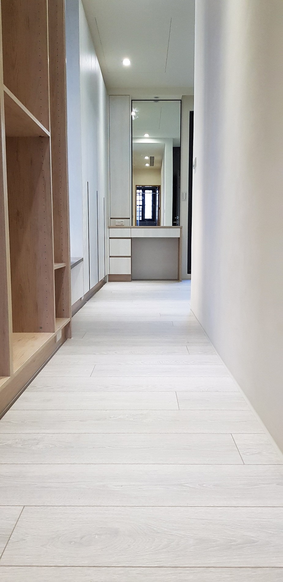 嘉義林育生D2800-1