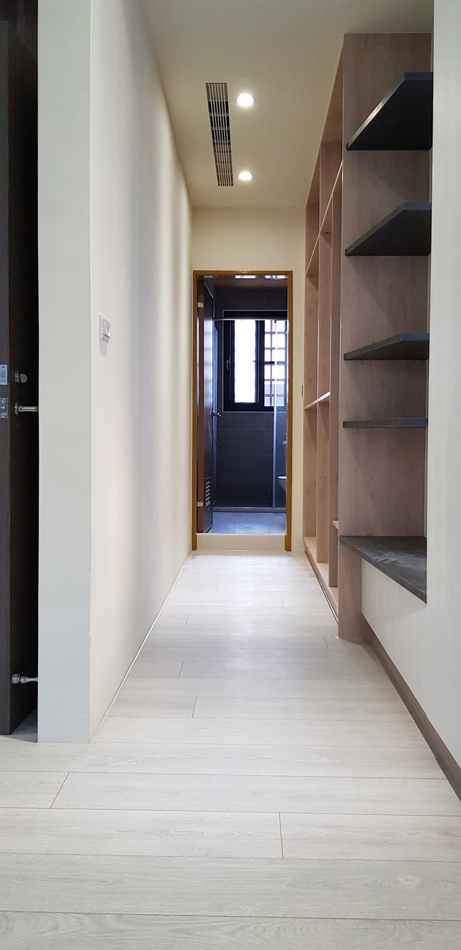 嘉義林育生D2800-2