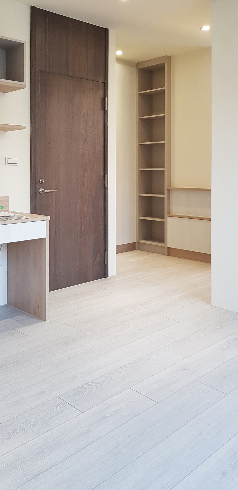 嘉義林育生D2800-8