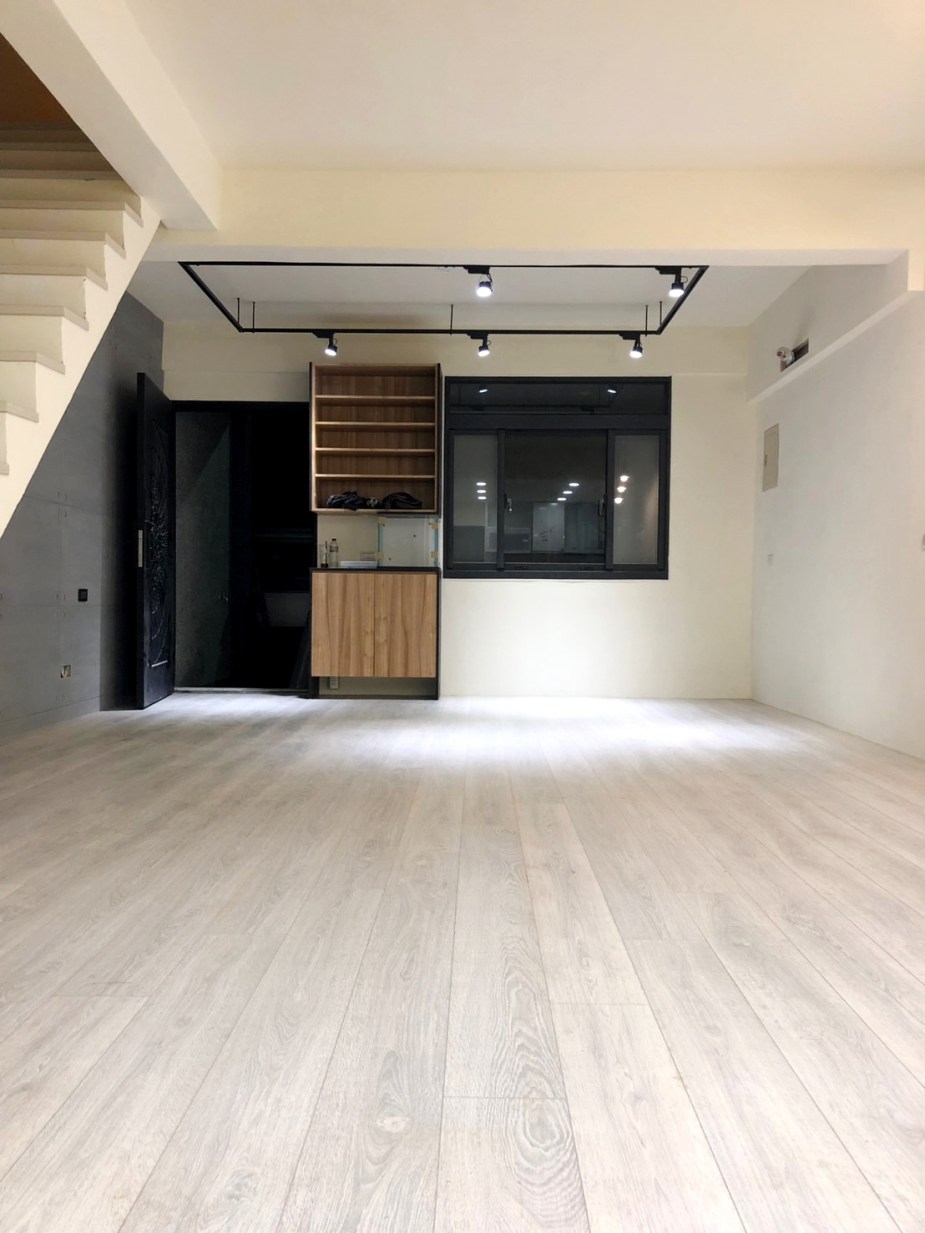 c9435954504af256c4035f9795fdd50f1_26750467_190605_0011