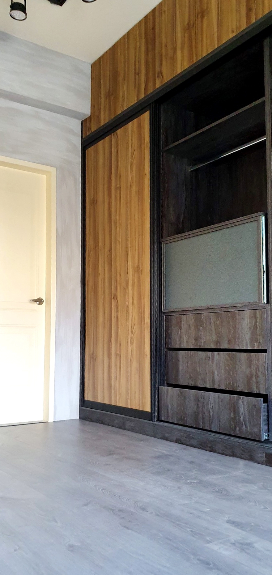 c9435954504af256c4035f9795fdd50f1_26750519_190605_0001